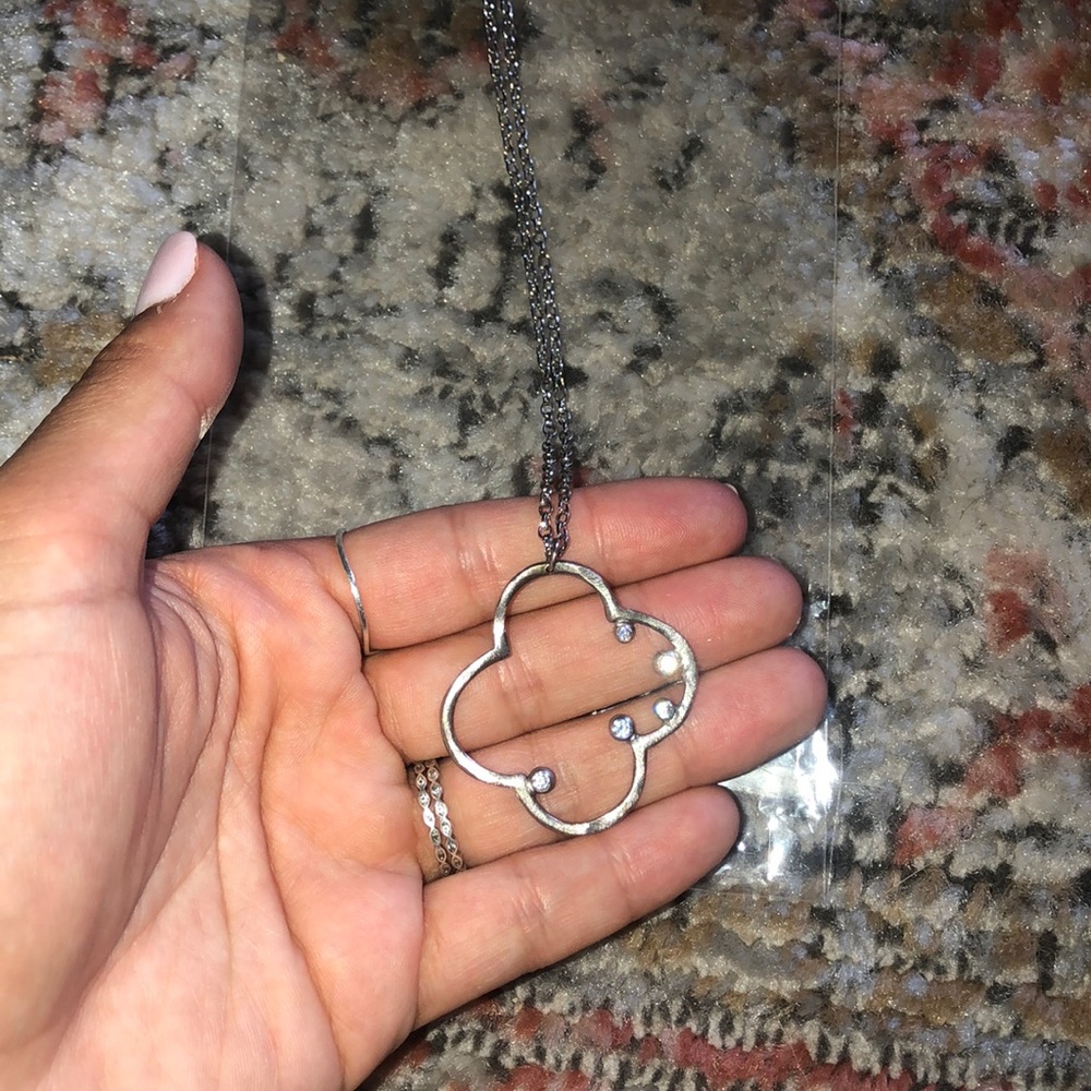 Silver clove necklace